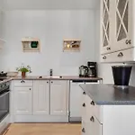3- Skon Og Lyst Indrettet Apartman *